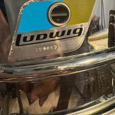 Ludwig No. 400 Supraphonic 5x14" 10-Lug Aluminum Snare Drum with Pointed Blue/Olive Badge 1969 - 1979 Chrome-Plated image 2