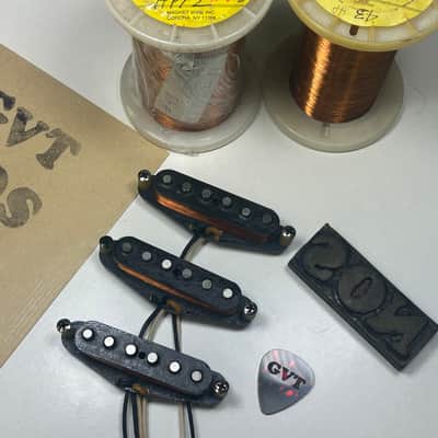 General Vintage Tone NOS pickup set for Stratocaster ®️ 1962 specs Vintage Heavy Formvar Corona Wire INC, New York 70s image 6