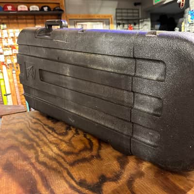 Peavey T Series Chainsaw hardshell Case 1980's (Fits Strats) image 3