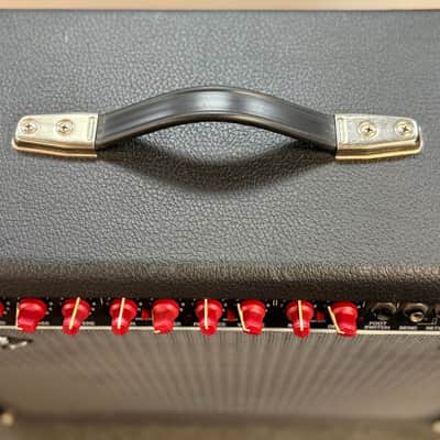 Fender Princeton Chorus Red Knob with Footswitch - Pre Owned *Pickup Only* image 4