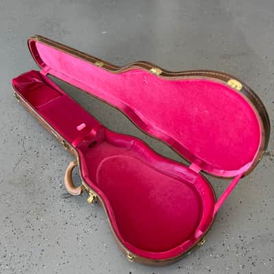 Gibson Lifton Historic 5-Latch Les Paul Case — Brown/Pink — Sold Out at Gibson - MINT image 3