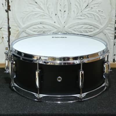 Used Pearl Modern Utility Snare Drum 14X5.5in image 3