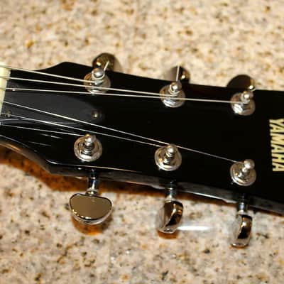 Yamaha sa500 Hollowbody electric guitar w/ black case Bild 3