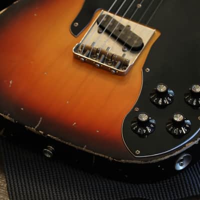 2018 K-Line Truxton '72 Ash Lollar's Electric Guitar Sunburst + COA OHSC image 5