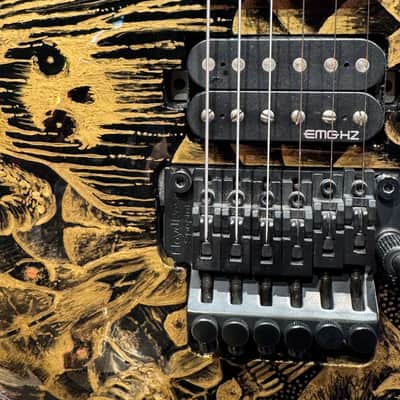 Lag Akane 200 CUSTOM GOLD SKULL Al’s Art Desing 2026 - Gold & Black image 6