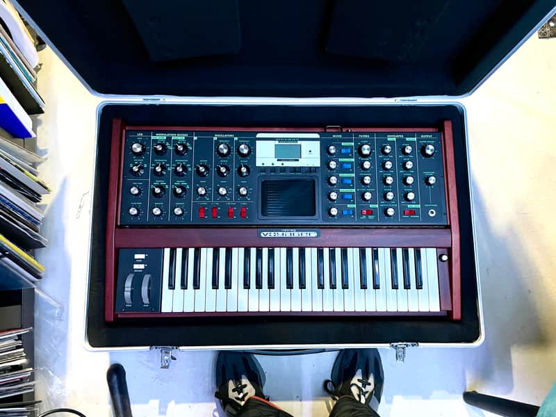 Moog Minimoog Voyager Select Series 44-Key Monophonic Synthesizer 2006 - 2013 - Mahogany Cabinet with Moog Flight Case image 1