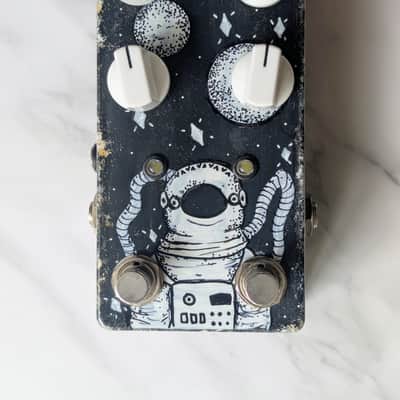 JAM Pedals Red Muck Bass 2025 - Custom Shop Astronaut image 2