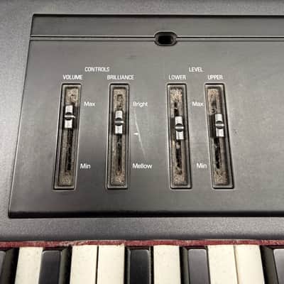 Roland RD-150 88-Key Digital Stage Piano w/ Roland Sustain Pedal & Samson Headphones | Made in Italy image 6