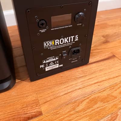 KRK RP-5 Rokit G4 2-Way 5" Active Studio Monitors (Pair) 2019 - 2021 - Black image 2