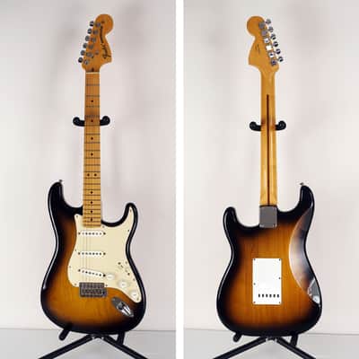 2009 Fender American Special Stratocaster Sunburst with Hardshell Case image 3