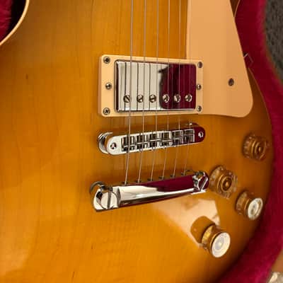 Gibson Les Paul Standard 1999 - Honey Burst image 2