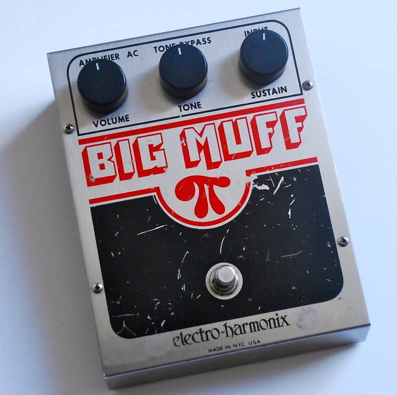 Electro-Harmonix Big Muff Pi V3 (Red & Black) | Reverb