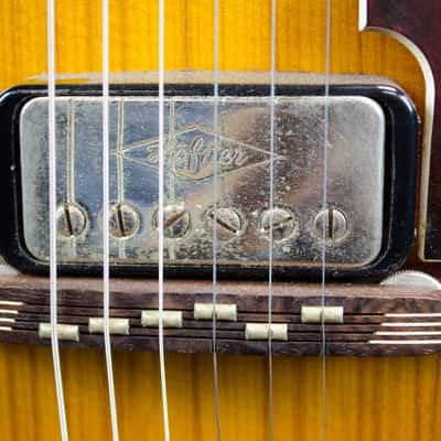 Hofner Club 50 1961 Hollowbody w/ Case image 18