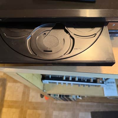 Sony CDP-C500 CD Player 5 Disc Carousel Changer Serviced With Remote Sounds Nice image 6