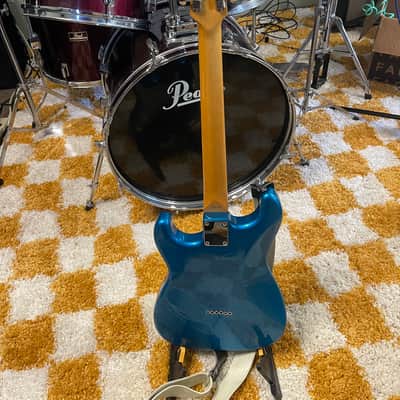 Fender 12-String Stratocaster MIJ - Blue image 6