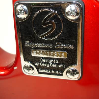 Samick by Greg Bennett Design Corsair Mini Bass Guitar, Candy Apple Red w/ Bag image 16