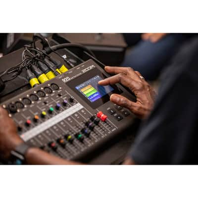 Zoom R20 Portable Multitrack Recorder image 7