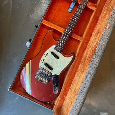 First Year! Fender Mustang 1968 - Competition Red image 1