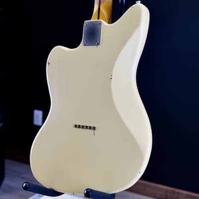 Nash T-Master Vintage White image 10