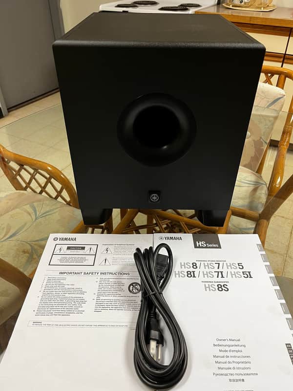 Yamaha HS8S Powered Subwoofer - Black image 1