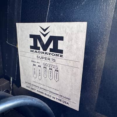 Magnatone Super Fifteen 15-Watt 1x12" Guitar Combo 2019 - Present - Black image 10