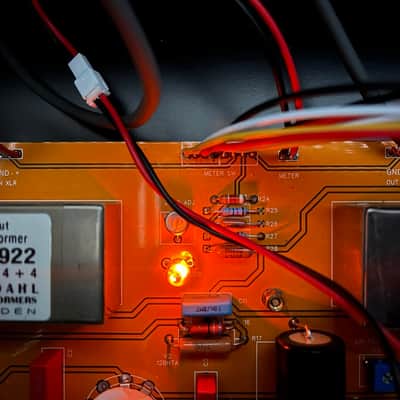 LA2A opto compressor/limiter based on HoneyBadger Audio PCB, with demo image 13