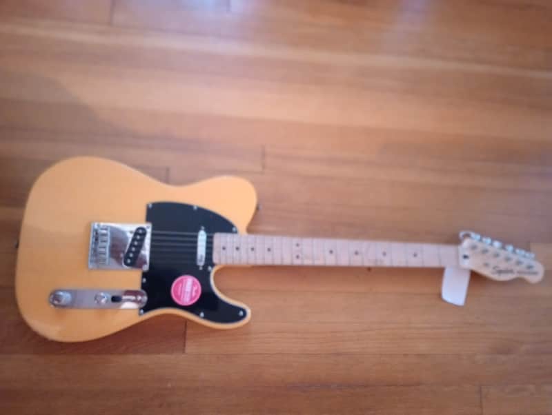Squier Affinity Telecaster with Maple Fretboard, String Through Body 2021 - Present - Butterscotch Blonde