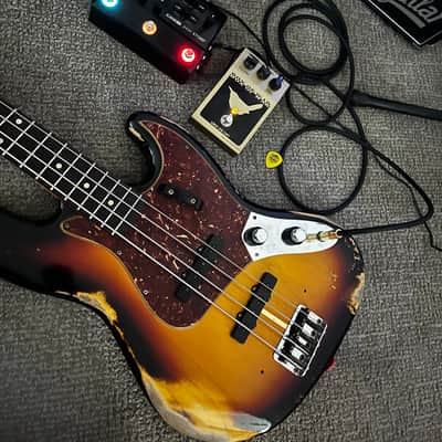 Fender Custom Shop '60 Jazz Bass Relic image 6