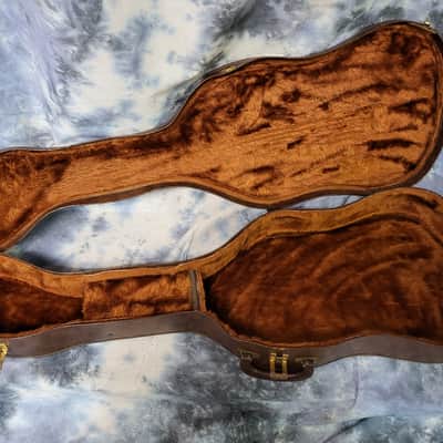 Vintage RARE 1965 Japan Soft Shell Guitar Case Greco Ibanez Guyatone Faux Lizard Print Gold Interior image 8