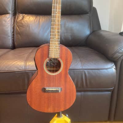 Fender Hau'oli Tenor Ukulele 2009 - 2017 - Natural image 1