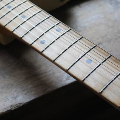 FENDER "NEW MODEL Limited Edition Vintera II Road Worn '60s Telecaster, Maple Fingerboard, Blonde" HARDCASE, 3, 30 KG image 17