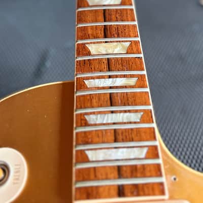 Gibson Custom Shop Les Paul Standard 1956 Reissue R6 2004 9 pounds 5 ounces - Gold top image 21