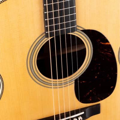 Martin 000-28 Standard (2025) Natural Acoustic Guitar with Case image 5