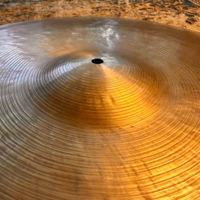 Rare Vintage ZILDJIAN ISTANBUL K 20” Ride Crash Zildjian Forged In Turkey! 2145 g Beautifully Hand Hammered image 4