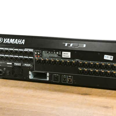 Yamaha TF3 24-Channel Digital Audio Mixer CG0144H image 9