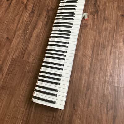 Korg Triton Extreme-studio-Le-Tr-88 key