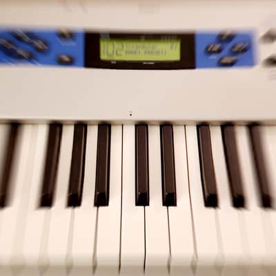 MUST SEE!!! ALESIS QS8.2 STAGE PIANO FULLY SERVICED AND IN AMAZING CONDITION! image 7