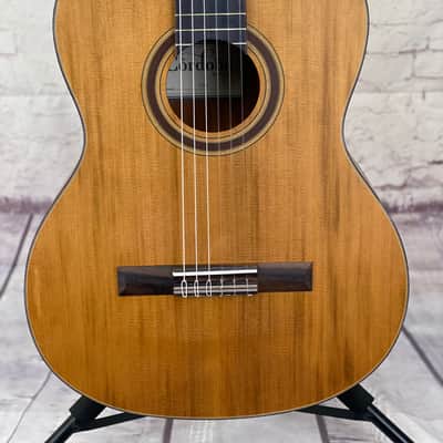 CORDOBA C3M Solid Top Classical Guitar Cedar Top image 2