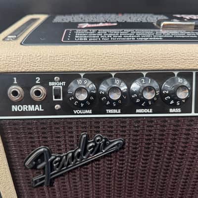 Fender Tone Master Twin Reverb 2-Channel 85-Watt 2x12" Digital Guitar Combo 2020 - Present - Blonde image 2