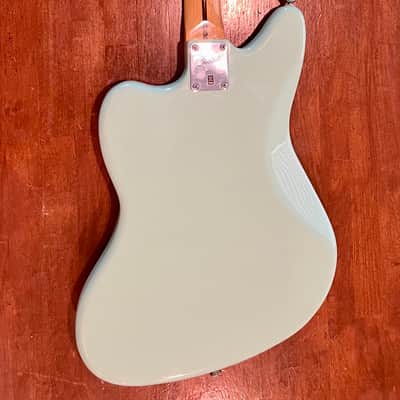 Squier Vintage Modified Jaguar Offset Guitar Surf Green image 2