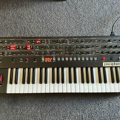 Sequential Prophet-6 49-Key 6-Voice Polyphonic Synthesizer 2018 - 2020 - Black with Wood Sides image 1