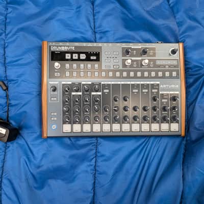 Arturia DrumBrute 2017 - 2021 - Black