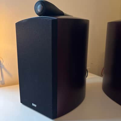 Bowers & Wilkins B&W Nautilus 805 Bookshelf Speakers (Pair) image 3