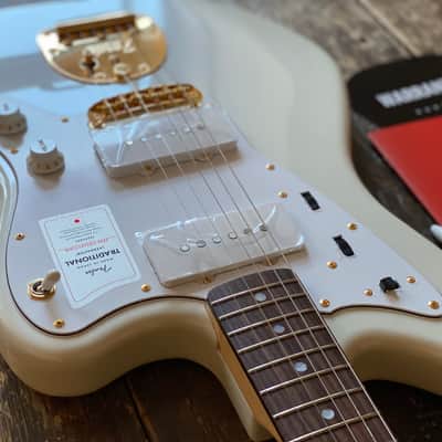 Fender Japan Traditional 2025 Ltd Edition Collection '60s Jazzmaster White Pearl w/ Matching Headstock image 6