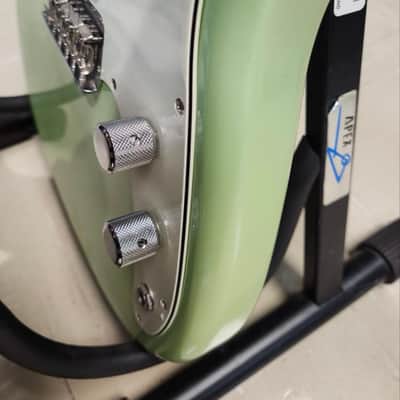 Fender Duo Sonic 2017 - Surf Pearl image 3
