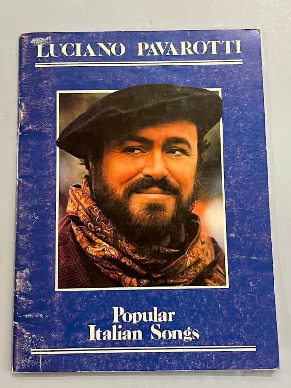 Luciano Pavarotti Popular Italian Songs Piano, Vocal & Guitar Book image 1