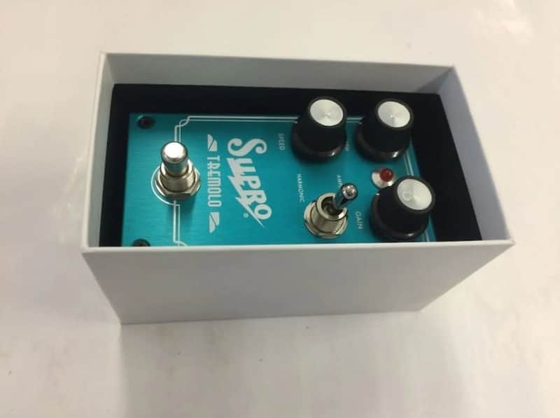 Supro 1310 Tremolo Amplitude and Harmonic Tremolo & Drive Pedal w/ Original box & paperwork image 1