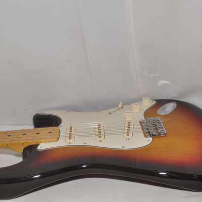 Fender Japan ST-68 Large Head Stratocaster Electric Guitar Ref No 7677 image 8