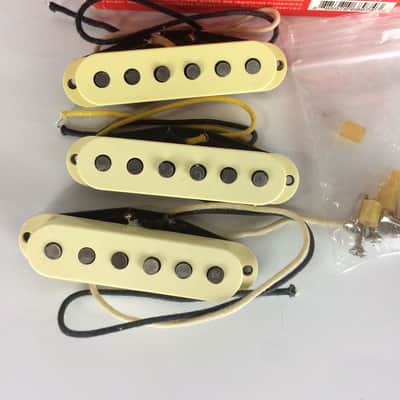 Fender Eric Johnson Signature Stratocaster Single Coil Pickup Set, White image 2
