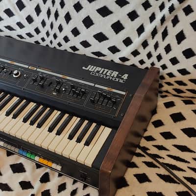 Roland Jupiter 4 early BA662, restored,midi in out true image 17